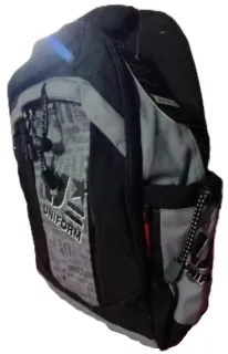 Mochila UNIFORM 2 cierres y 2 bolsillos Lat.